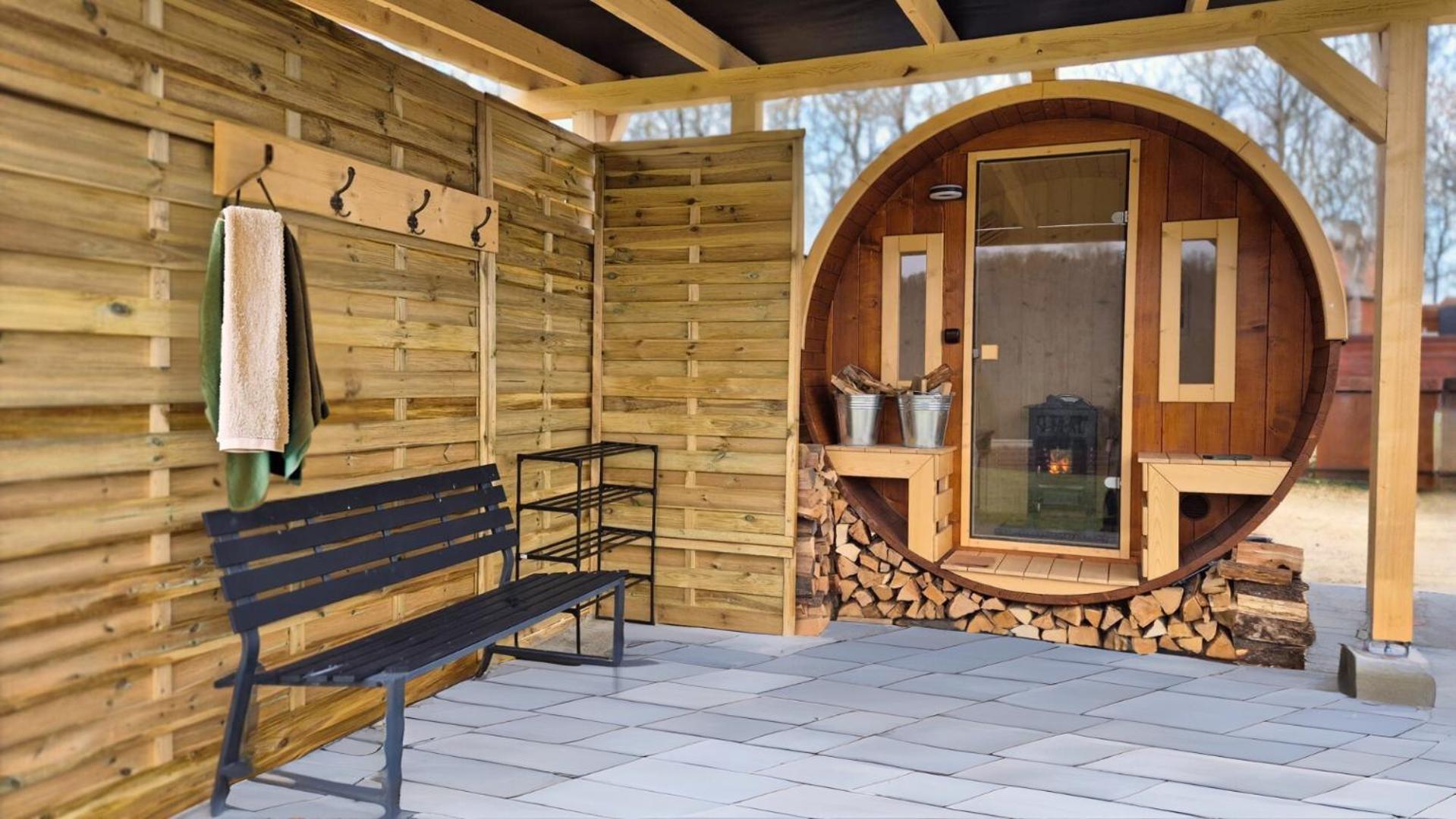 Romantic Jacuzzi Hideaway Near Heviz Rezi Exterior foto