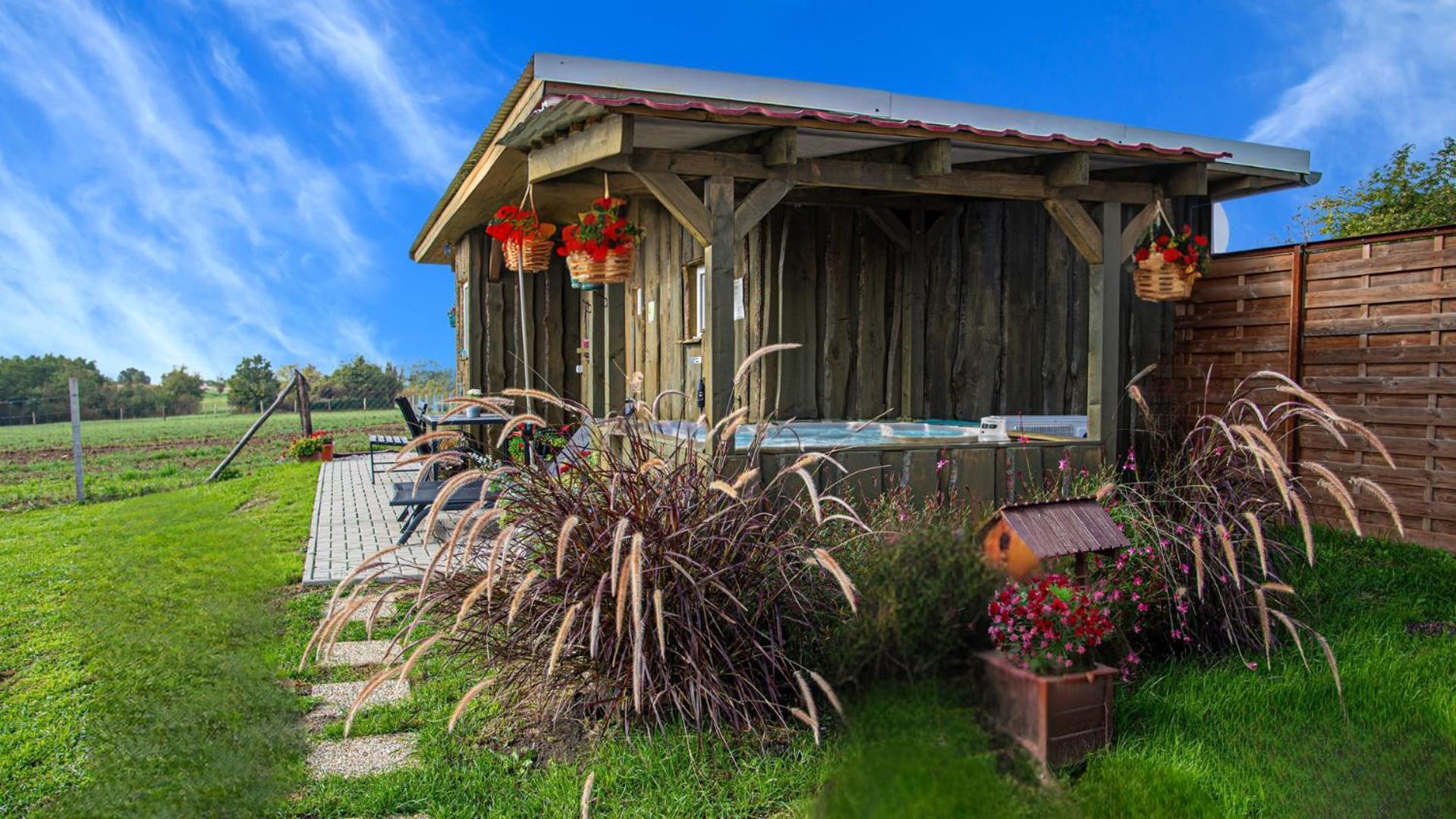 Romantic Jacuzzi Hideaway Near Heviz Rezi Exterior foto
